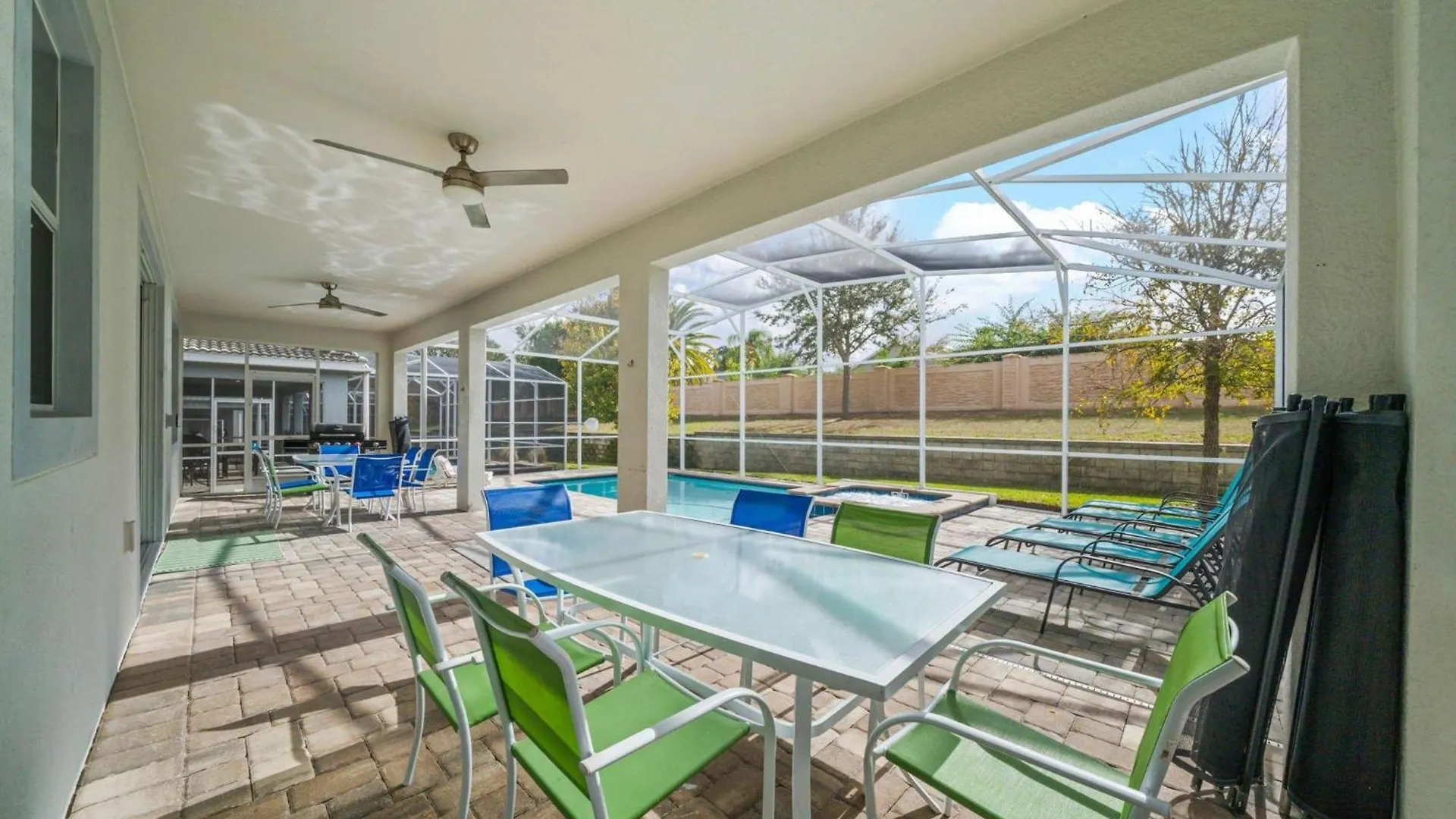 Bright 8 Bdrm Villa With Theater In Champions Gate Davenport 0*,