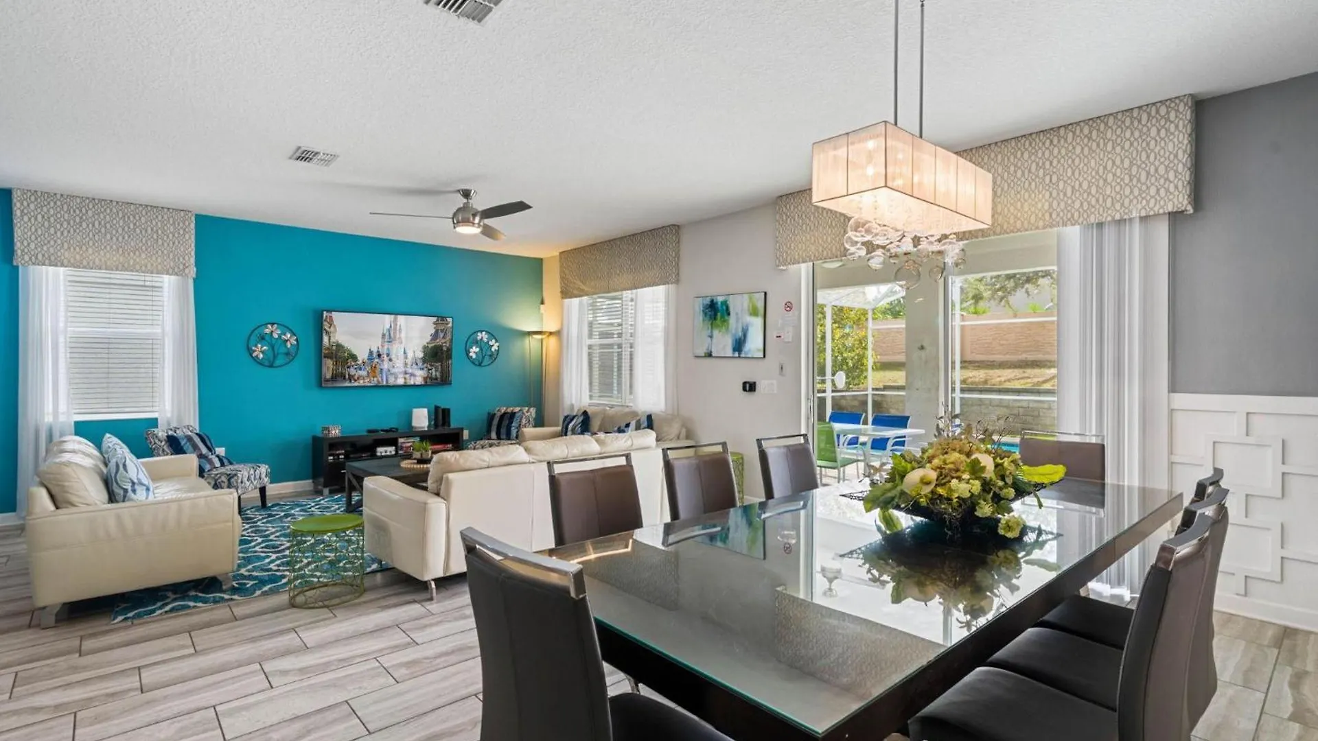 Bright 8 Bdrm Villa With Theater In Champions Gate Davenport United States